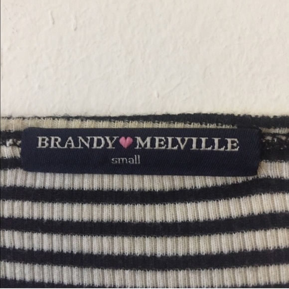 Brandy Melville Striped Crop Top - Picture 3 of 4